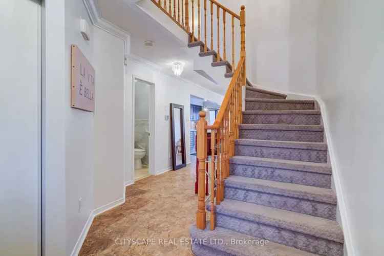 Stunning Open Concept Freehold Townhome 3 Bedroom 2.5 Bath