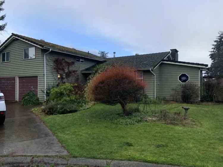 18140 58a Avenue Surrey Cloverdale House for Sale
