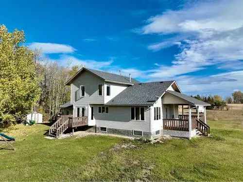 House For Sale In Rural Grande Prairie No. 1, County of, Alberta