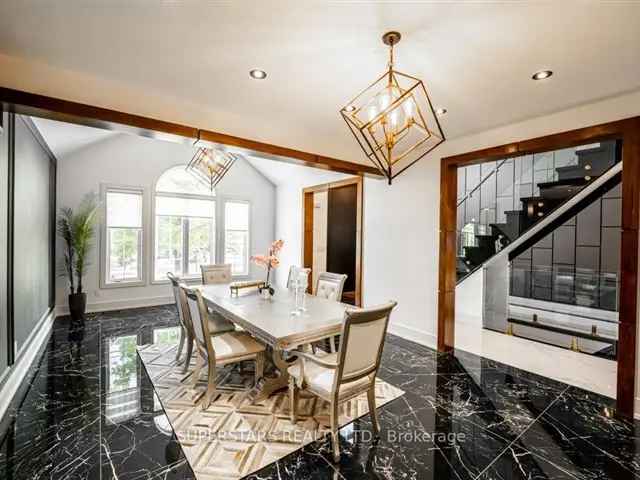 House For Sale in Vaughan, Ontario