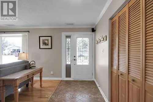 3 Bedroom Bungalow For Sale in Stittsville