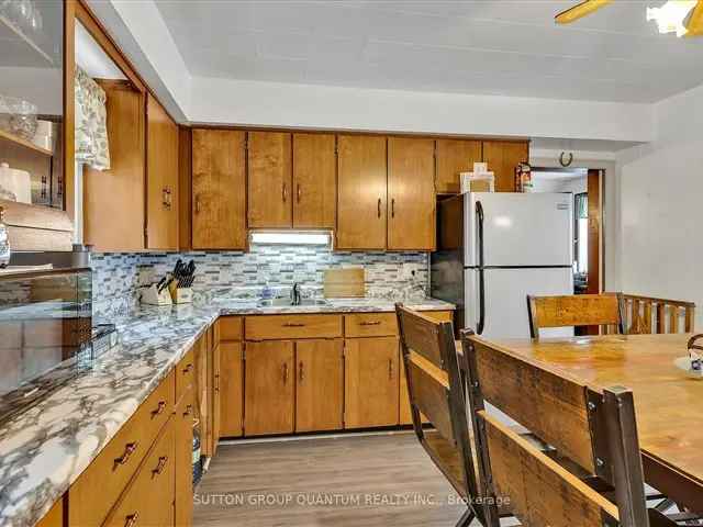 House For Sale in Selwyn, Ontario