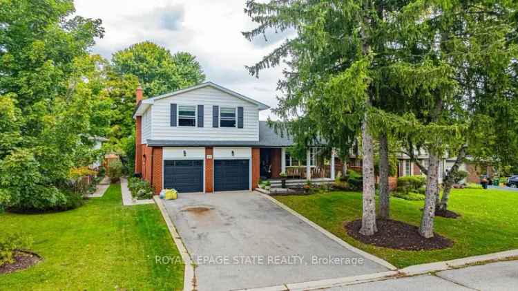 House For Sale in Hamilton, Ontario