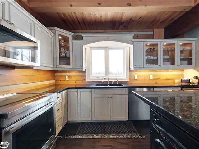 Log Cabin Chalet Georgian Bay Views 3 Bed 3 Bath