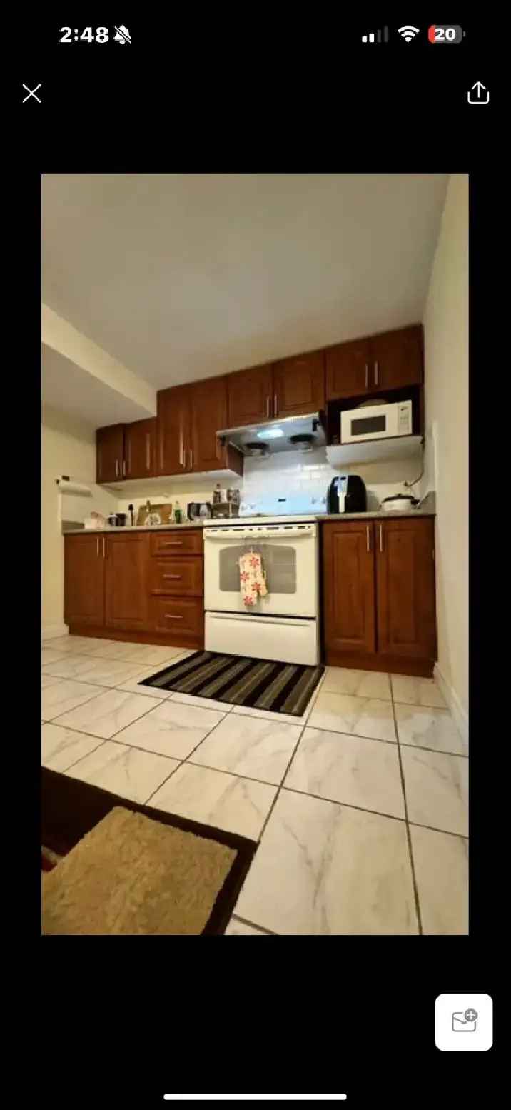 2B2B Furnished Basement Apartment for Rent