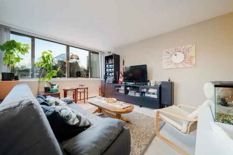 304 1740 COMOX Street in Vancouver: West End VW Condo for sale in “THE SANDPIPER” (Vancouver West)  : MLS®# R2963337