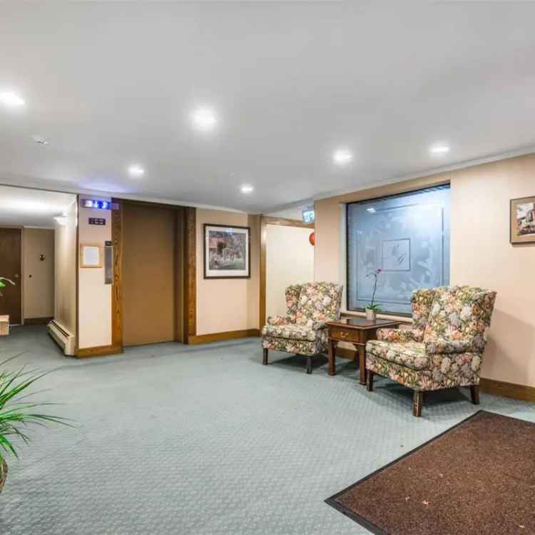 Kerrisdale 1 Bedroom Condo for Sale - Updated Kitchen, Large Balcony