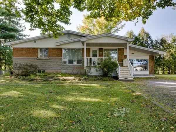 Bungalow for Sale near Park and School