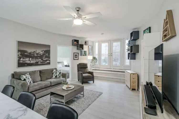 Beltline Open Concept Apartment with Private Courtyard and Parking