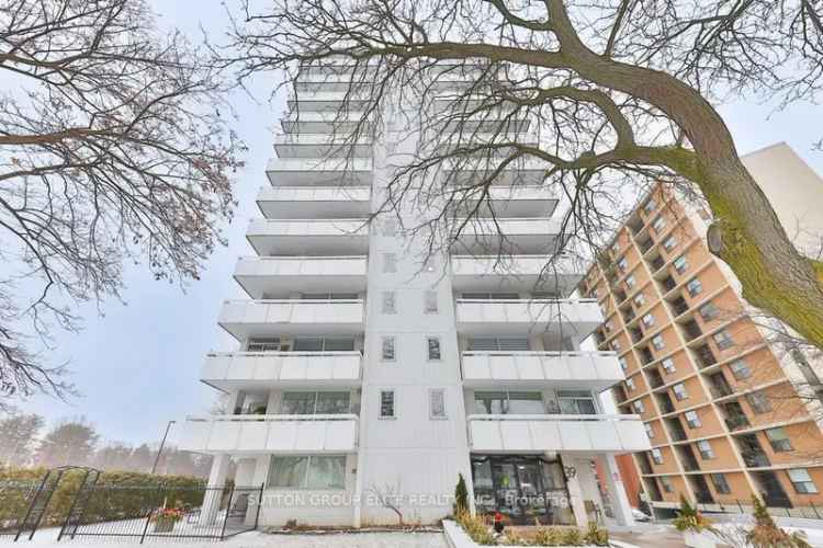 2-Bedroom Plus Den Condo near Lake Ontario and Port Credit