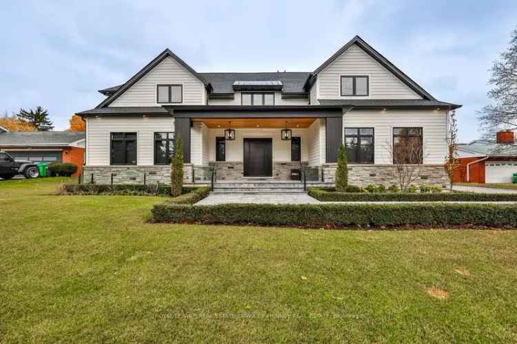 House For Sale in Mississauga, Ontario