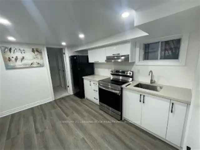 Recently Renovated 3 1 Bedroom Basement Unit in Scarborough