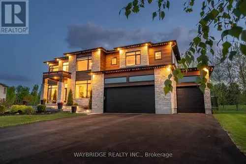 Luxurious Buy House in Manotick Ottawa with Green Space Features