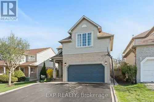 Buy House in Central Erin Mills Mississauga with Private Backyard Oasis