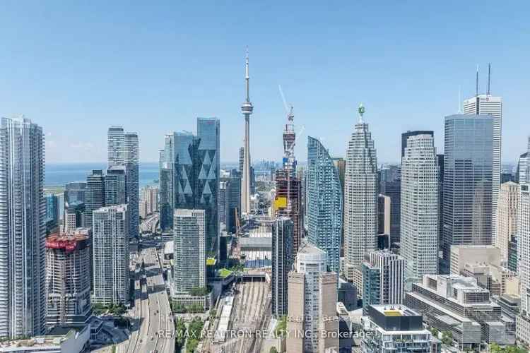 Sugar Wharf Condo: 2 Bed, 2 Bath with Stunning Water Views