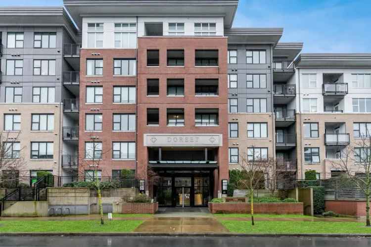 Condo For Sale in Richmond, British Columbia