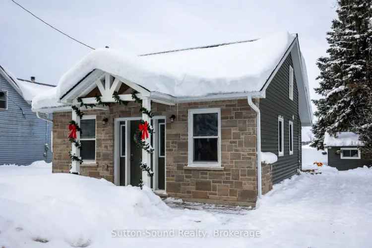 House For Sale in Chatsworth, Ontario