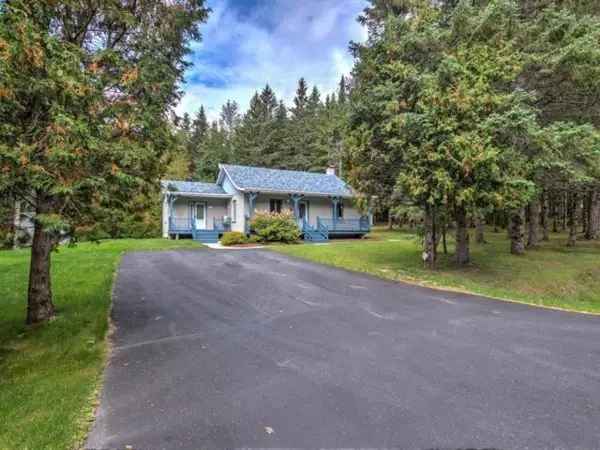 St Georges Brick Bungalow 3BR 1BA Wooded Lot