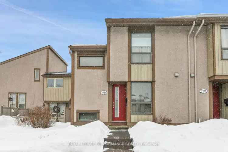 Buy townhome in a family-friendly neighborhood with backyard in Canada