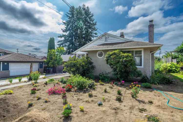 2-Bedroom Single Family Home in The Heights NW New Westminster