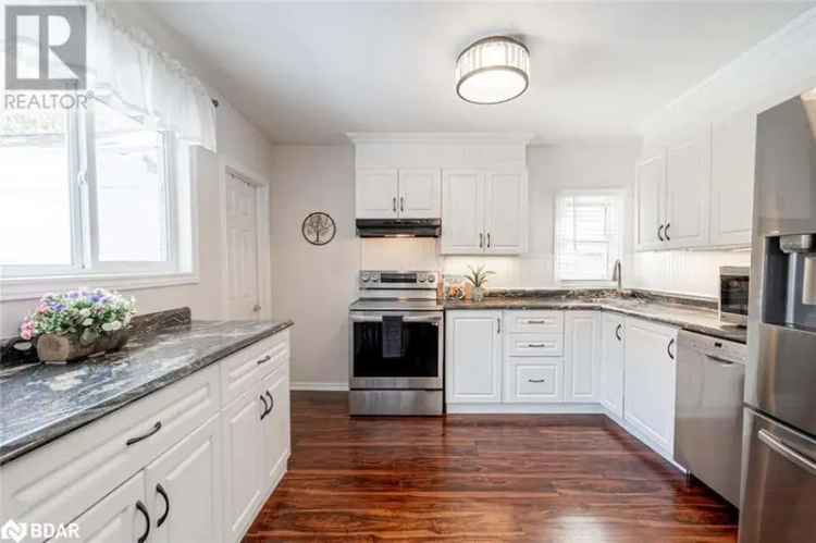 Spacious Home with Legal Second Suite in Innishore Barrie