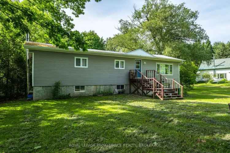 House For Sale in 32, Old River Road, Leeds and the Thousand Islands, Ontario