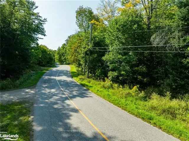 4.09 Acre Building Lot near Parry Sound - Private & Convenient