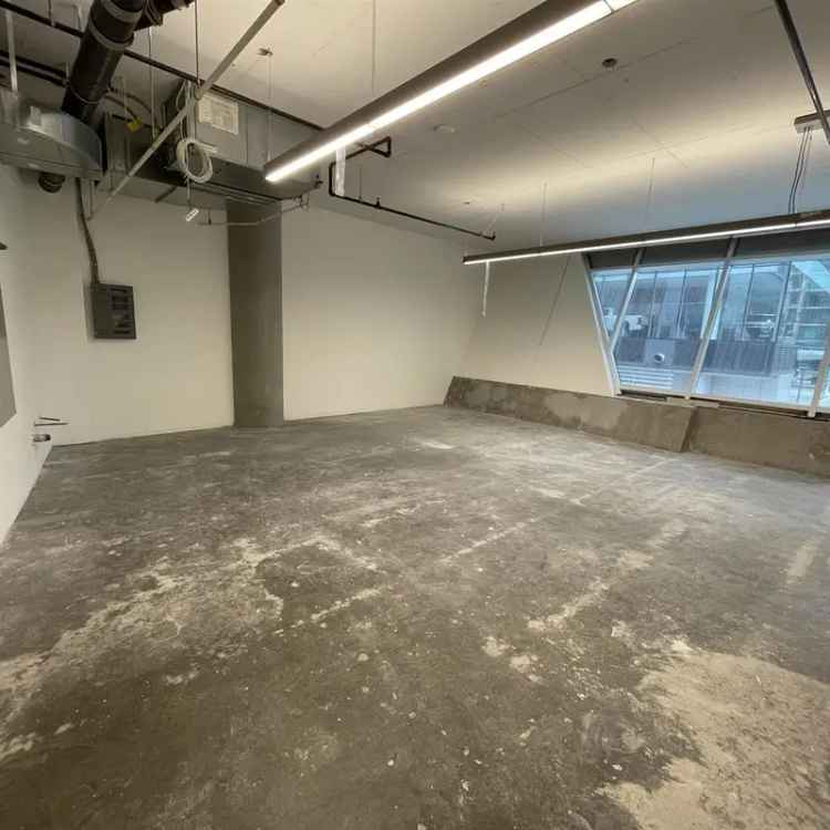 659 sq ft Office for Lease on Hornby St