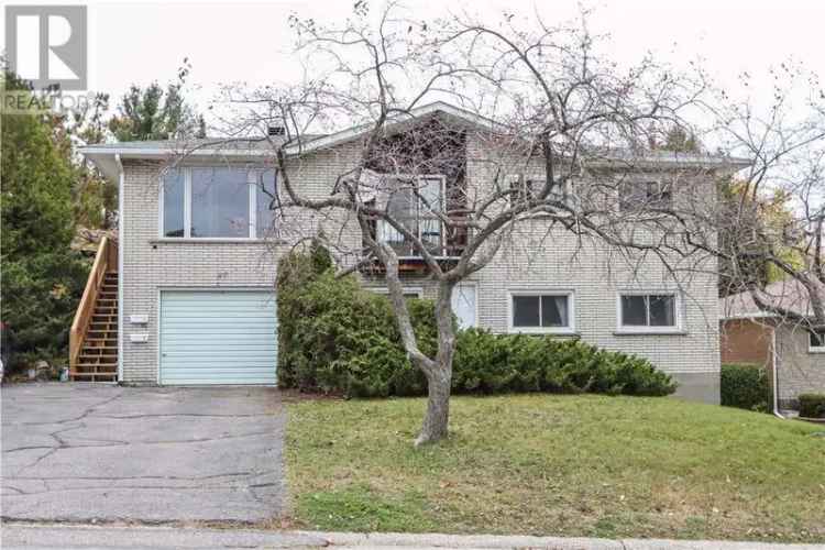 Sudbury Legal Duplex 5 Beds 2 Baths Updated Finishes Great Investment