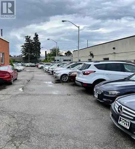 Established Automotive Dealership For Sale in Oakville