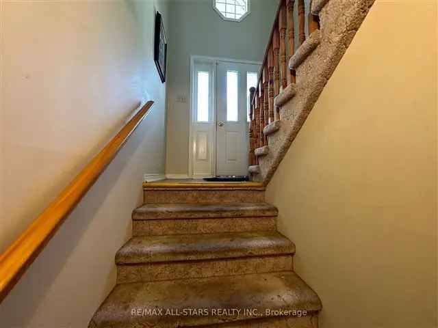 House For Sale in Kawartha Lakes, Ontario