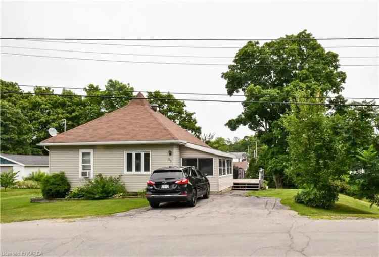 House For Sale in Gananoque, Ontario