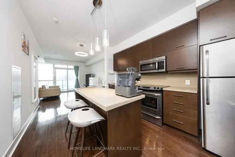 Condo For Sale in 236, Finch Avenue East, Toronto, Ontario