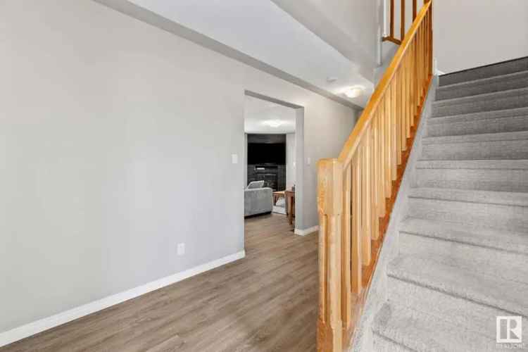 3 1 Bed 3 5 Bath 2 Story Home New Roof Granite Countertops