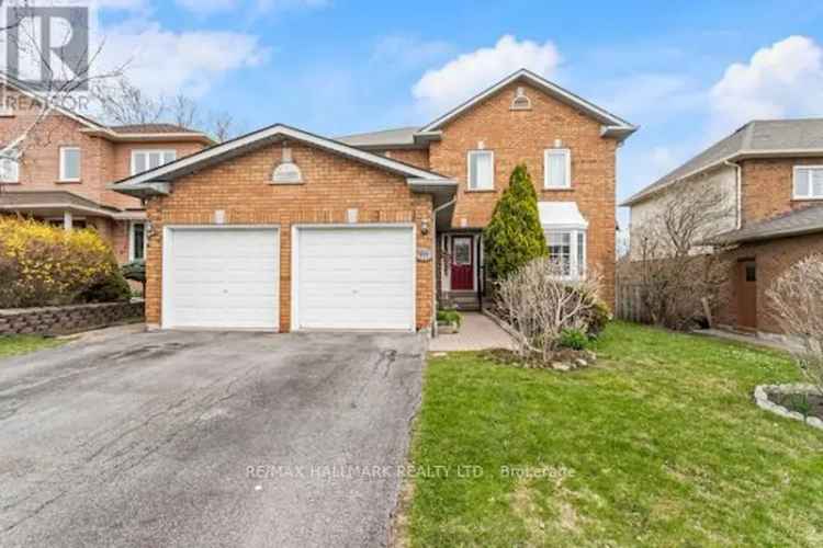 2600 Sq Ft Family Home Near Yonge St, 4 Bedrooms, In-Law Suite