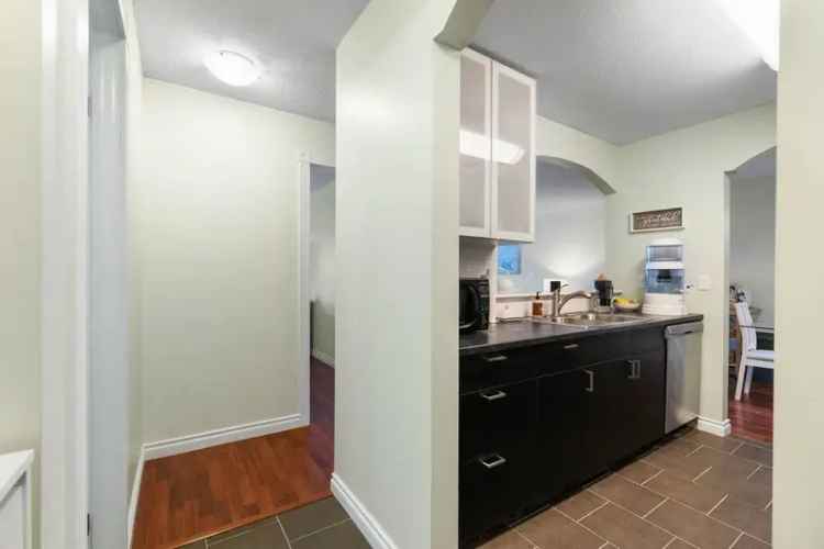 1 Bed 1 Bath Condo in Southmere Place - Perfect for First-Time Buyers