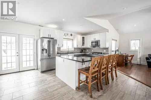 Beautiful Barrie Bungalow - Updated, Spacious, Dream Backyard