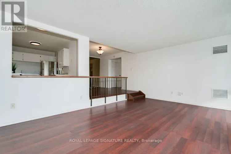 Spacious Rockcliffe Smythe 1 Bedroom Condo Near Transit 800 Sq Ft