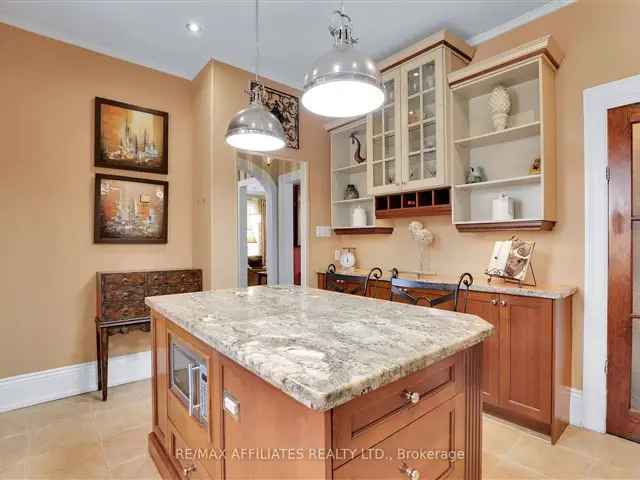 Century Home Hardwood Floors Modern Kitchen Spa Ensuite