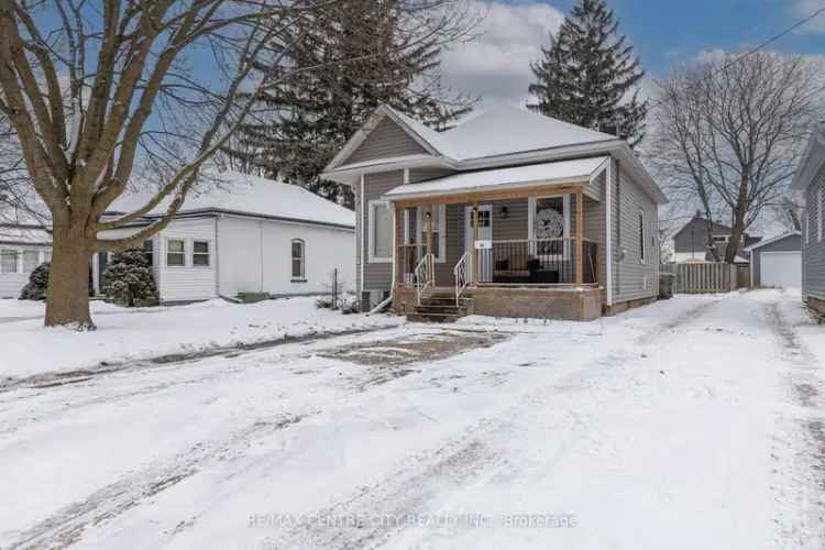 House For Sale in 45, Arthur Avenue, St. Thomas, Ontario