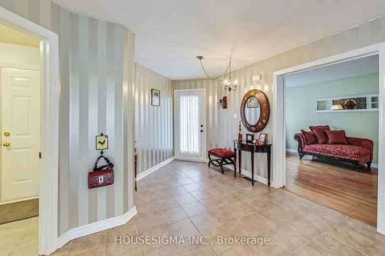 Buy Immaculate Family Home with 4 Bedrooms in South Barrie