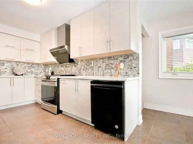 4 Bedroom Detached Home in Markham Village