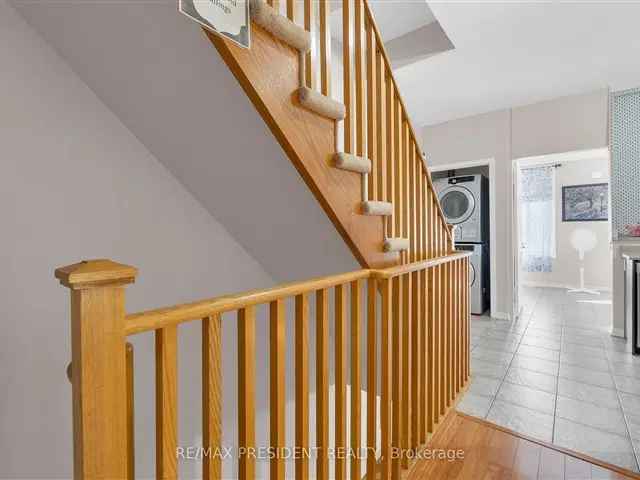 3 Bed 4 Bath Townhome in Bram West Near Hwy 407 401