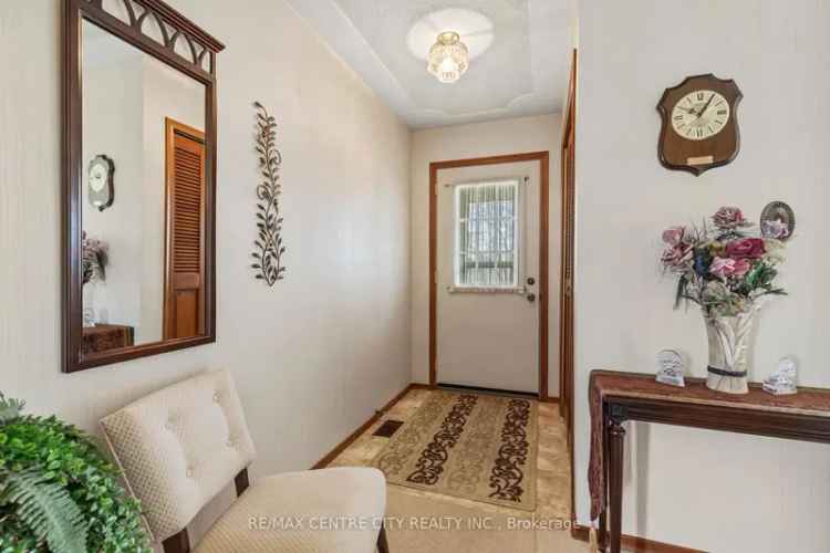 Watford Family Home 3 Bed 2 Bath Backsplit
