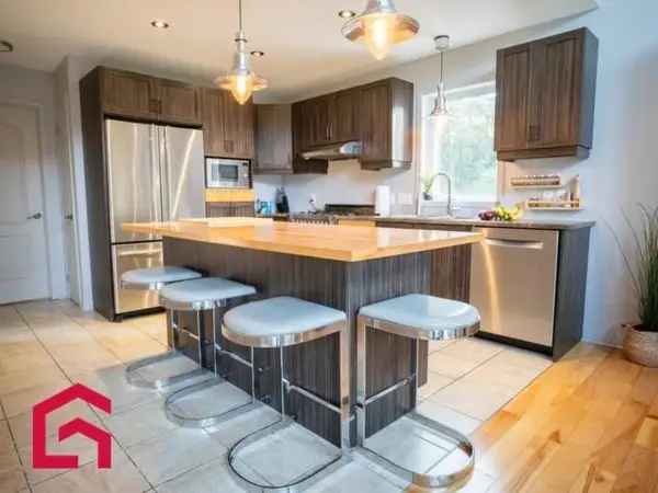 Spacious Chalet near Assomption River Ste-Beatrix
