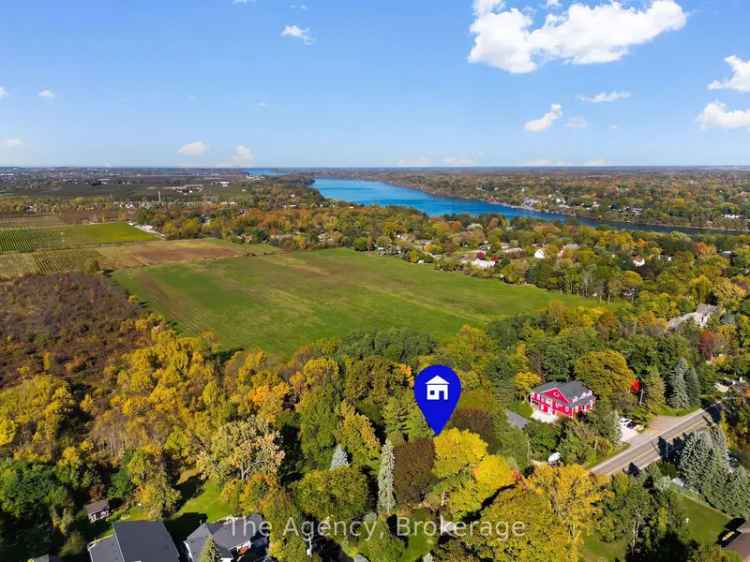 Niagara-on-the-Lake Home with Vineyard Views