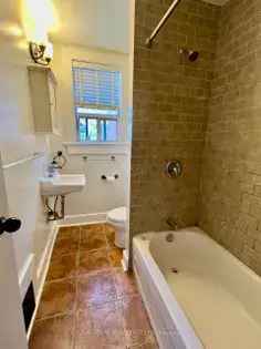 Toronto West Annex 6-Room House for Lease - Double Garage