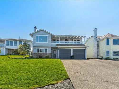 6 Bedroom Family Home with Ocean Views in North Nanaimo