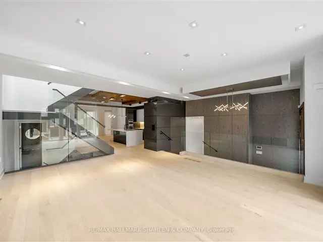 Luxury Modern Home in Lansing Westgate Toronto