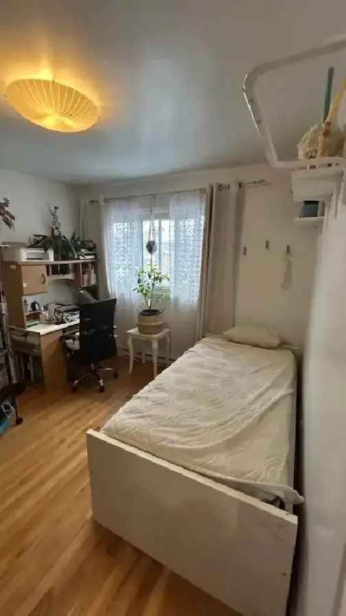 3.5 Room Apartment in Nouveau Rosemont Near Cadillac Metro